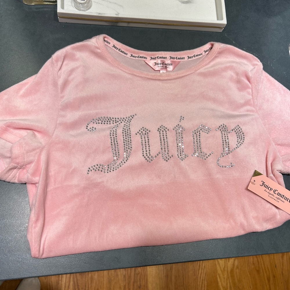 JUICY COUTURE BABY PINK SPARKLY VALOR TOP!